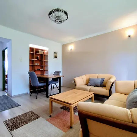 24 Apartman Mezőlaborc