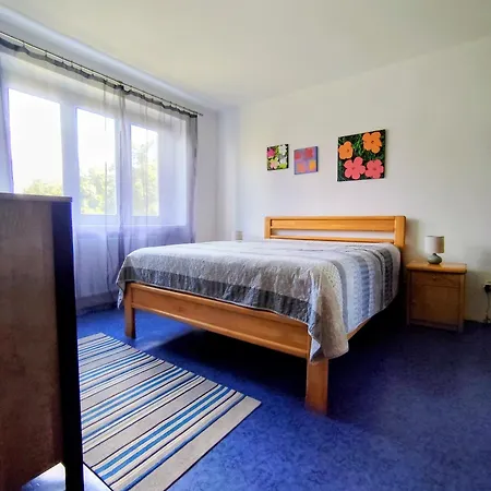 Apartamento 24 *